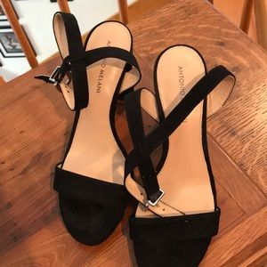 Antonio Melani pumps